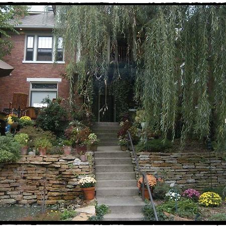 Gaslight Bed & Breakfast Cincinnati Exterior photo